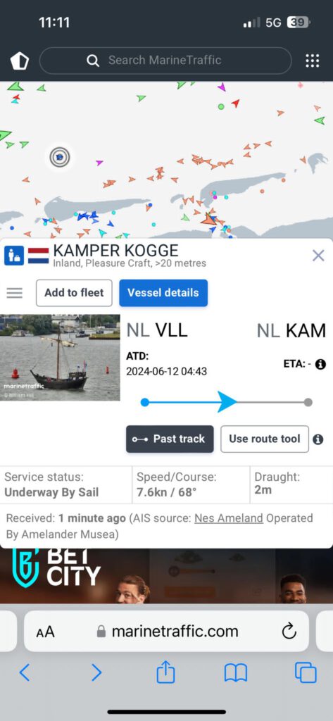 schermafdruk van marine Traffic. locatie Kamper Kogge bij ameland om 11:11 uur