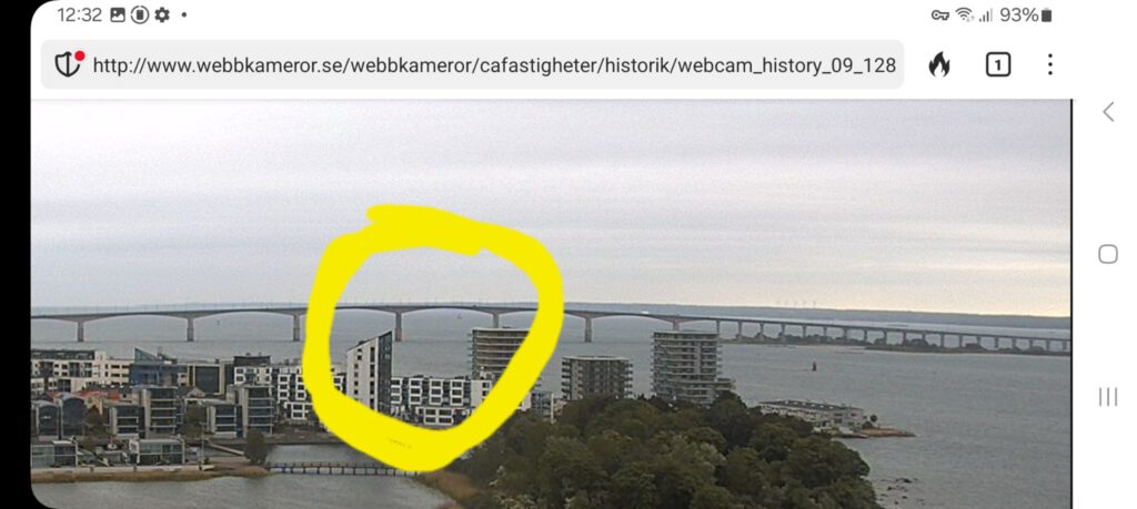 Webcamzoekplaatje Kogge passeert brug onderweg naar Sandvik Zweden
